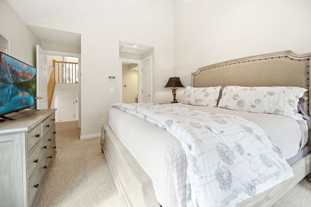 37 B Kingswood Road West Dover, VT 05356 - Photo 19 of 45