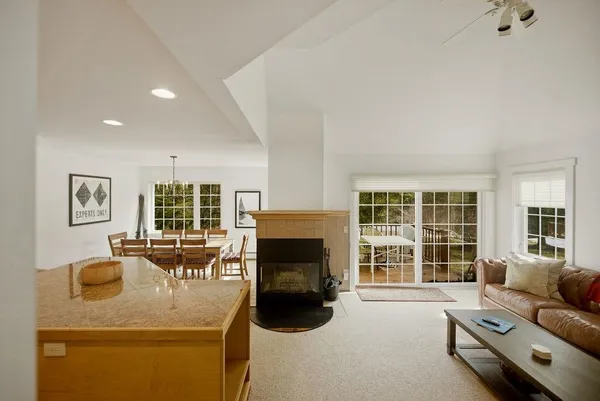 $530,900 | 37 B Kingswood Road, West Dover, VT 05356