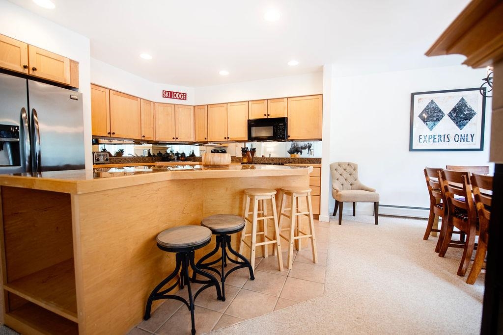 37 B Kingswood Road West Dover, VT 05356 - Photo 9 of 45