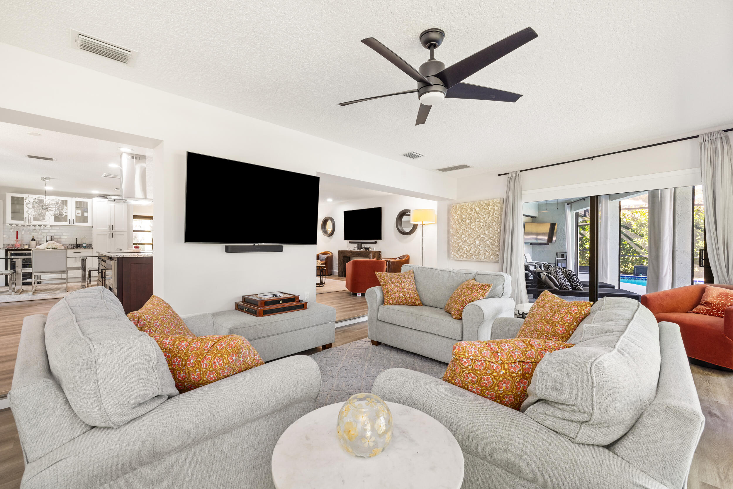 2831 Southeast Fairway West Stuart, FL 34997 - Photo 15 of 48 14_et6a2968