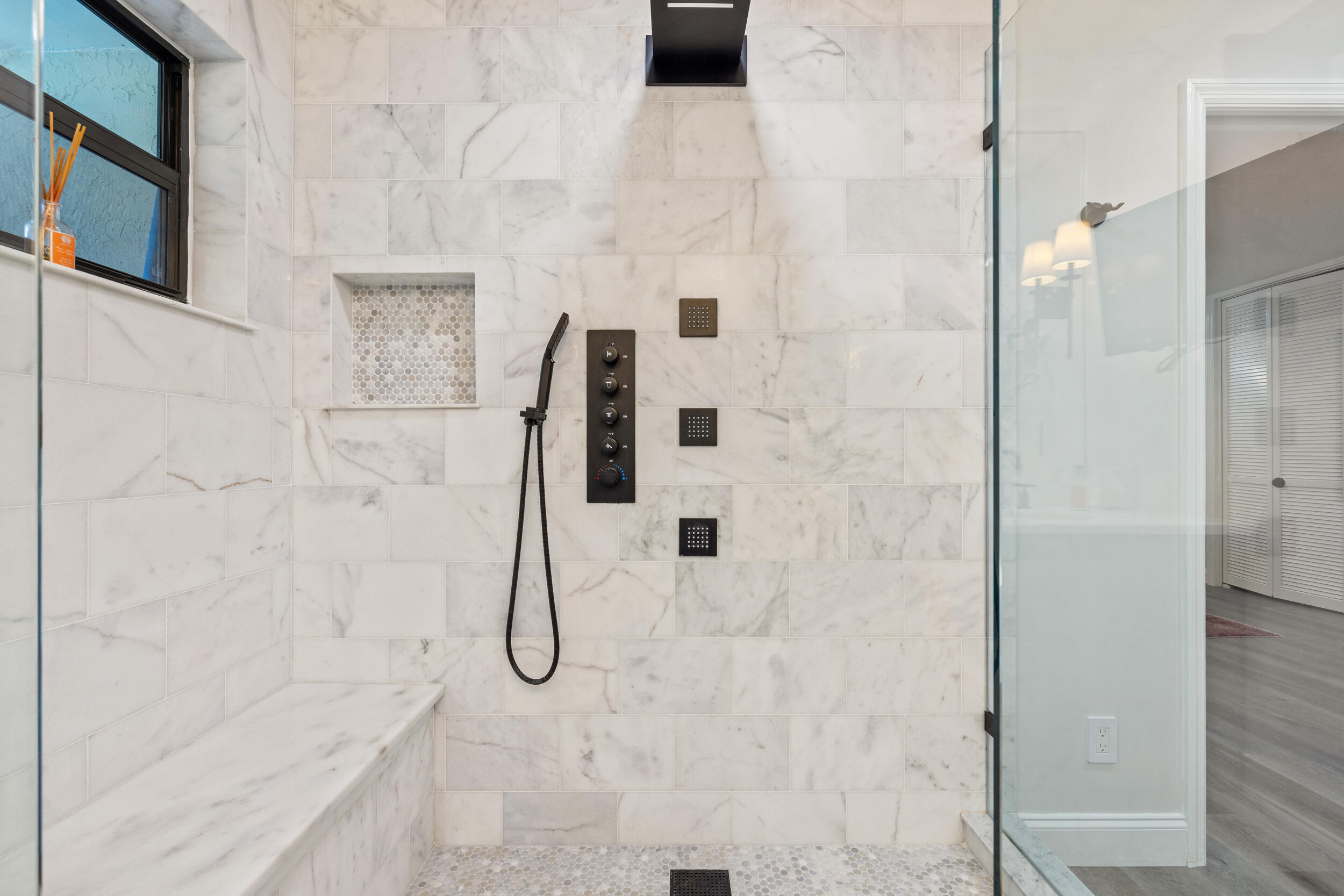 2831 Southeast Fairway West Stuart, FL 34997 - Photo 23 of 48 22_et6a2795