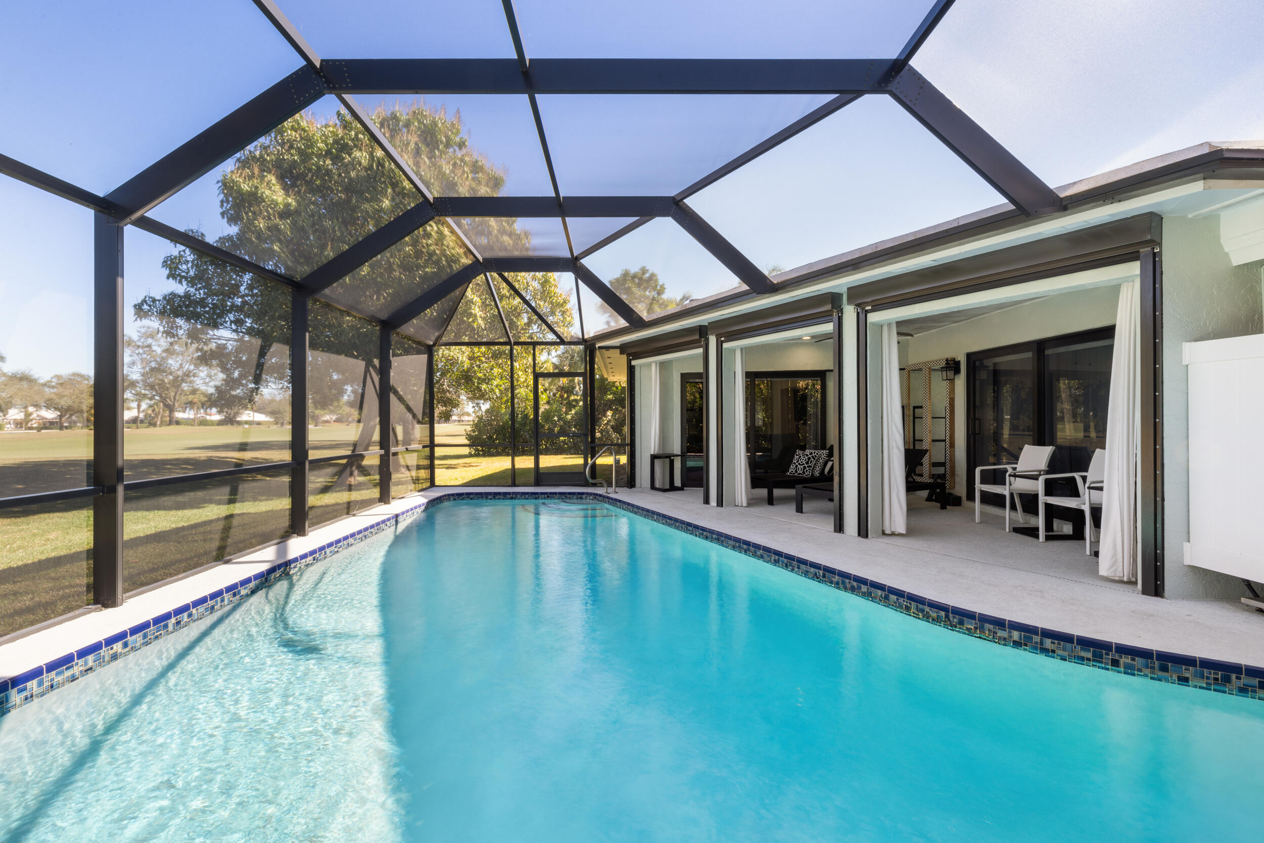 2831 Southeast Fairway West Stuart, FL 34997 - Photo 37 of 48 36_et6a3018