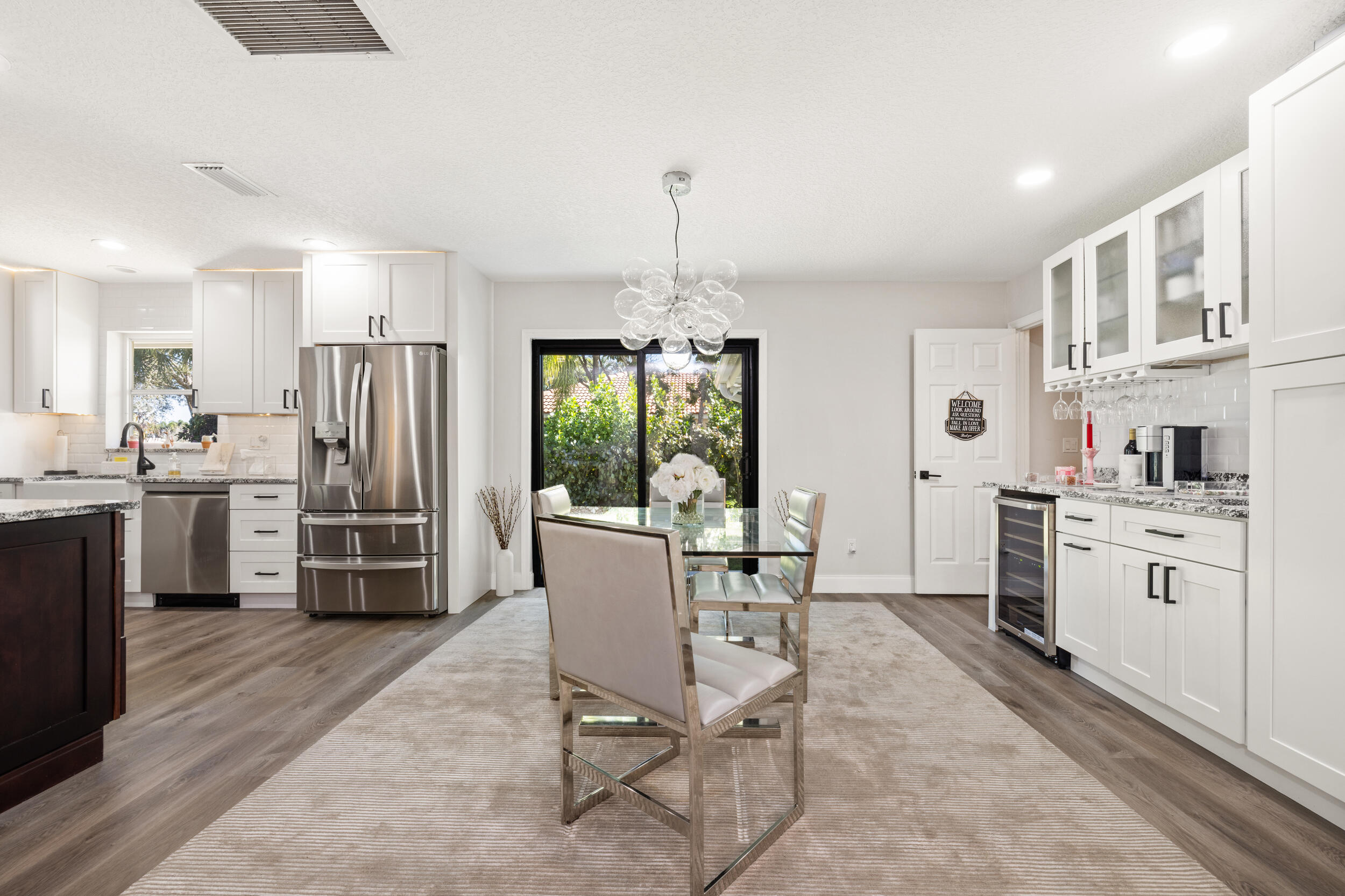 2831 Southeast Fairway West Stuart, FL 34997 - Photo 6 of 48 5_et6a2902