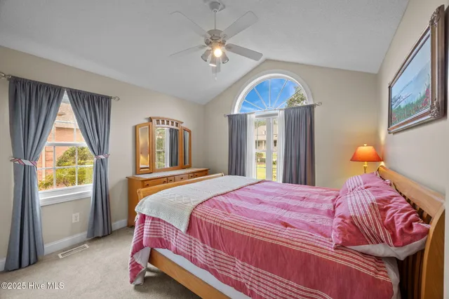 $400,000 | 304 Emmen Road, New Bern, NC 28562