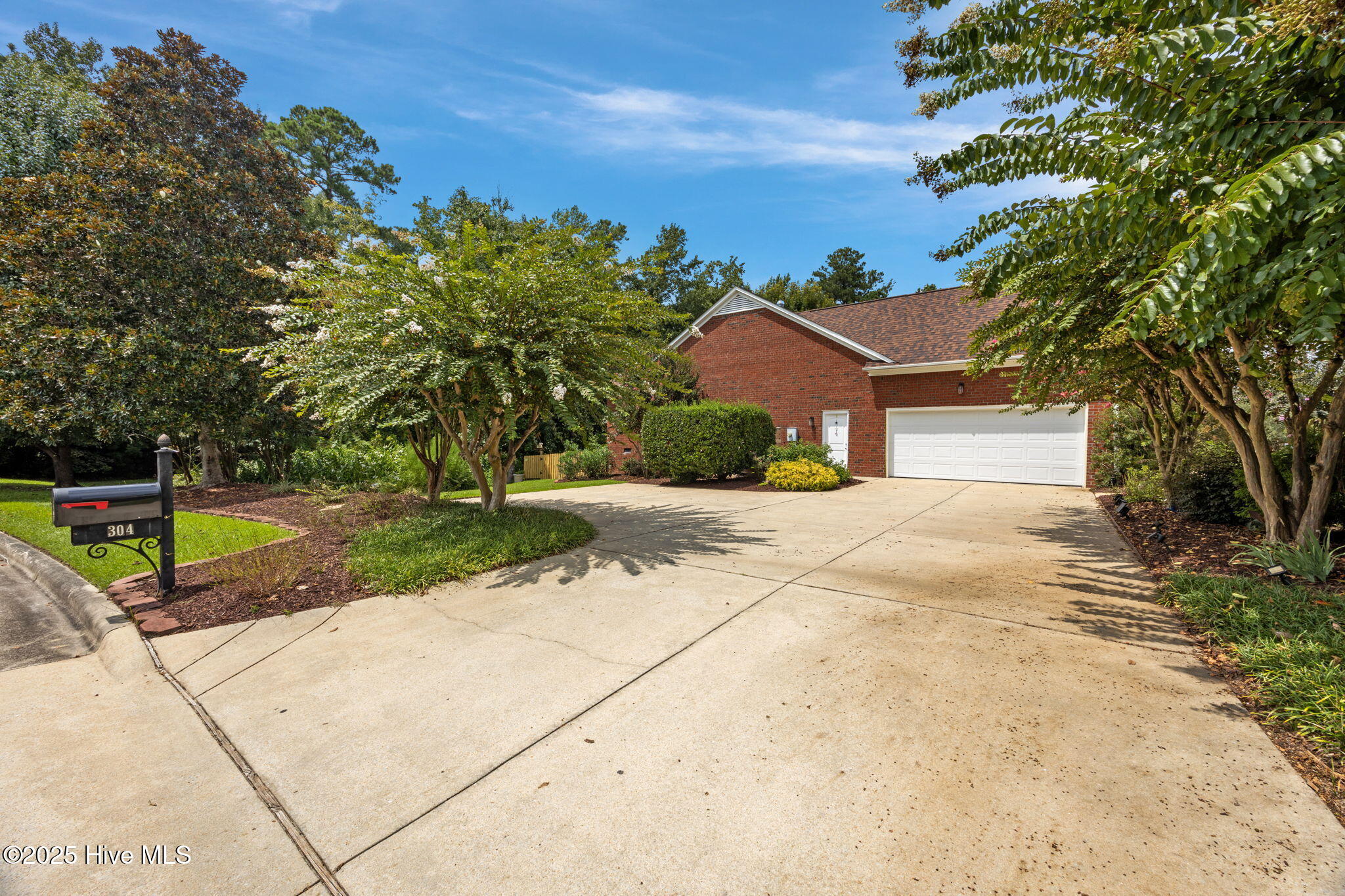304 Emmen Road New Bern, NC 28562 - Photo 27 of 45 Exterior Front