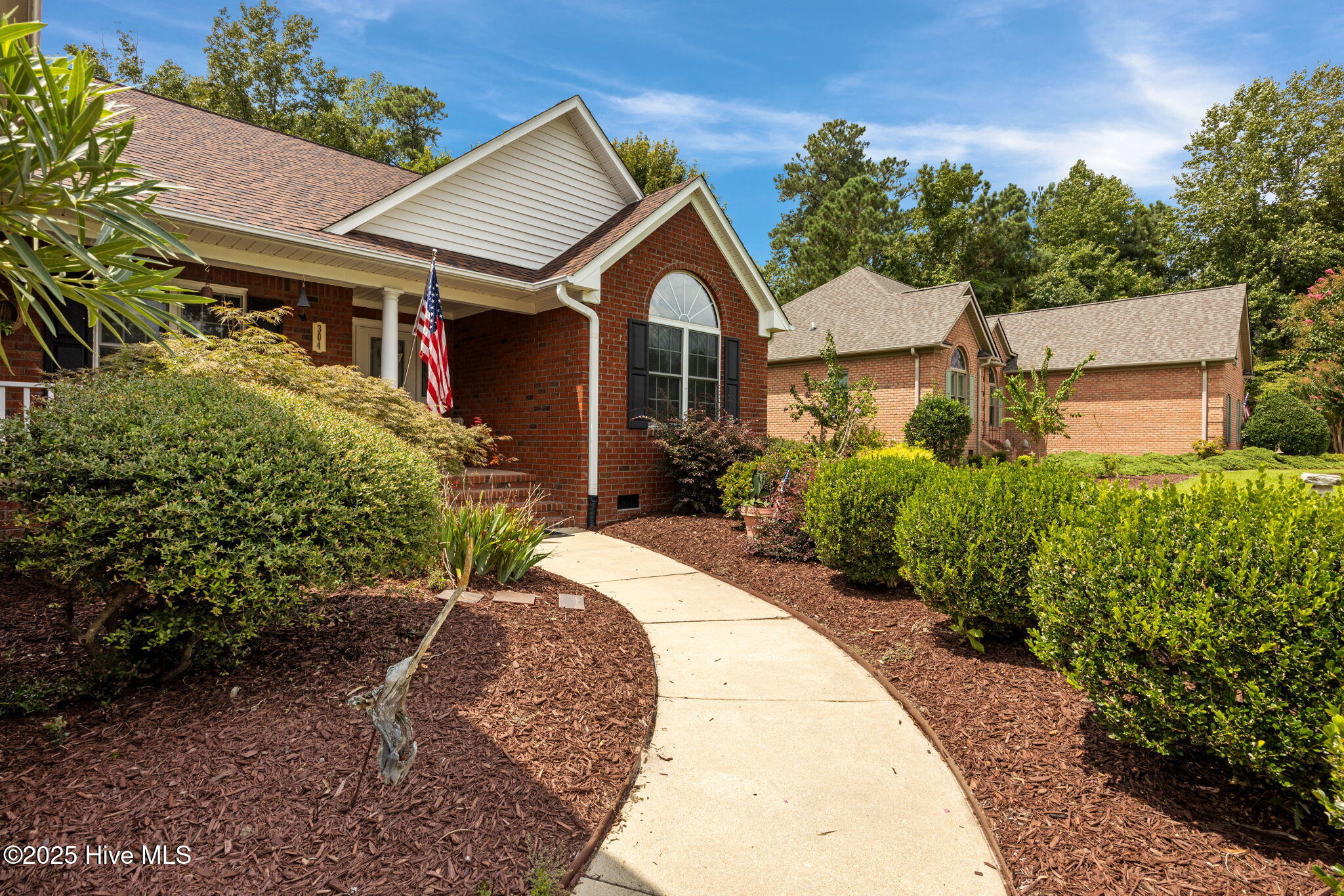 304 Emmen Road New Bern, NC 28562 - Photo 28 of 45 Exterior Front
