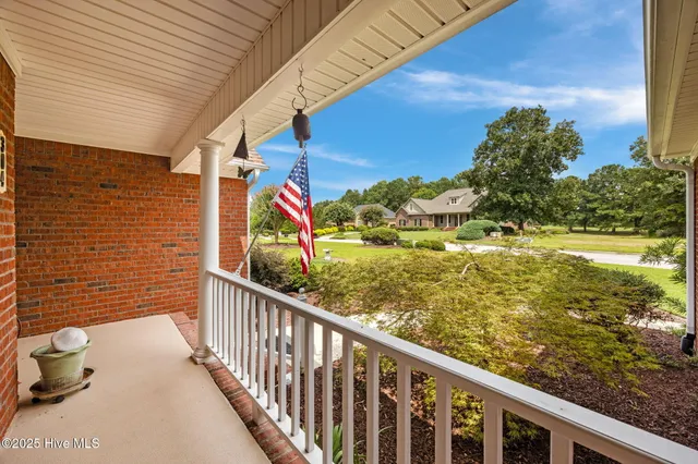 $400,000 | 304 Emmen Road, New Bern, NC 28562