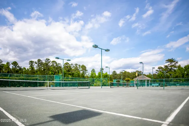 $400,000 | 304 Emmen Road, New Bern, NC 28562