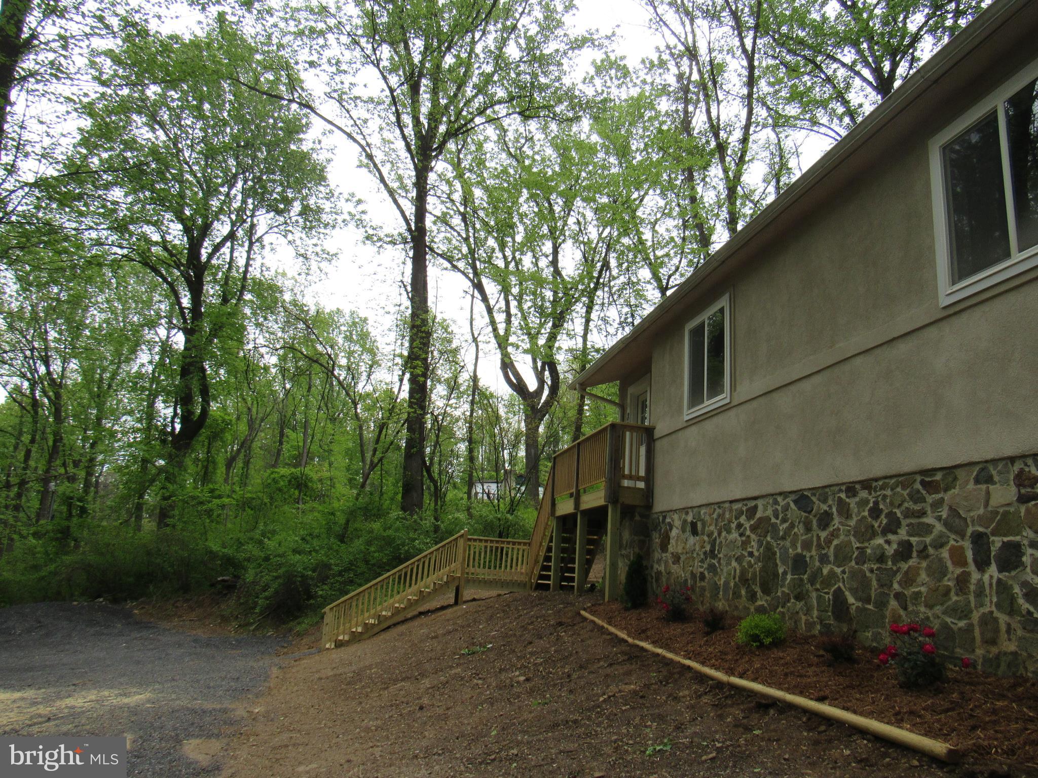 82 Riley Court Front Royal, VA 22630 - Photo 4 of 51 Gallery Image 4