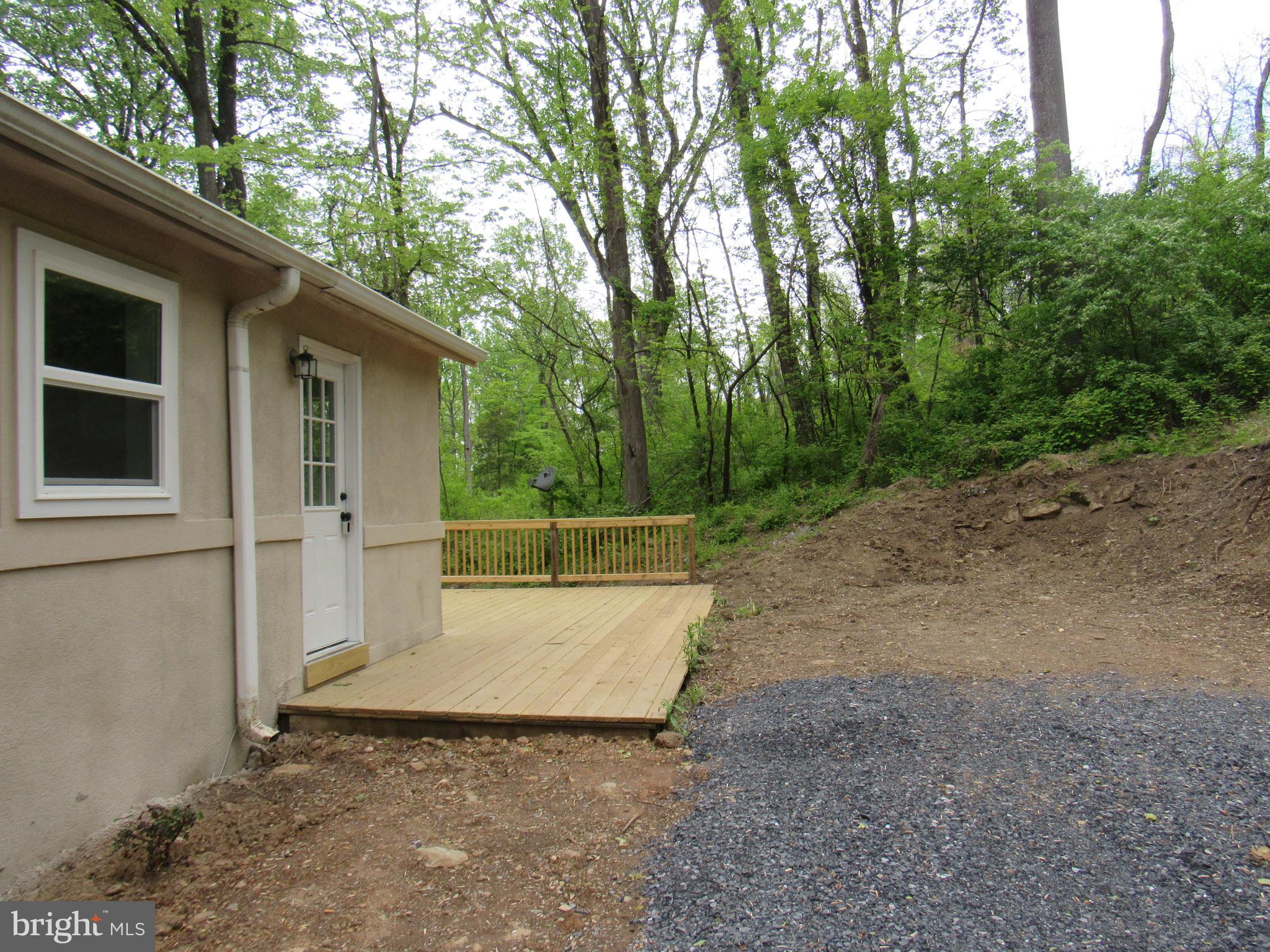 82 Riley Court Front Royal, VA 22630 - Photo 5 of 51 Gallery Image 5