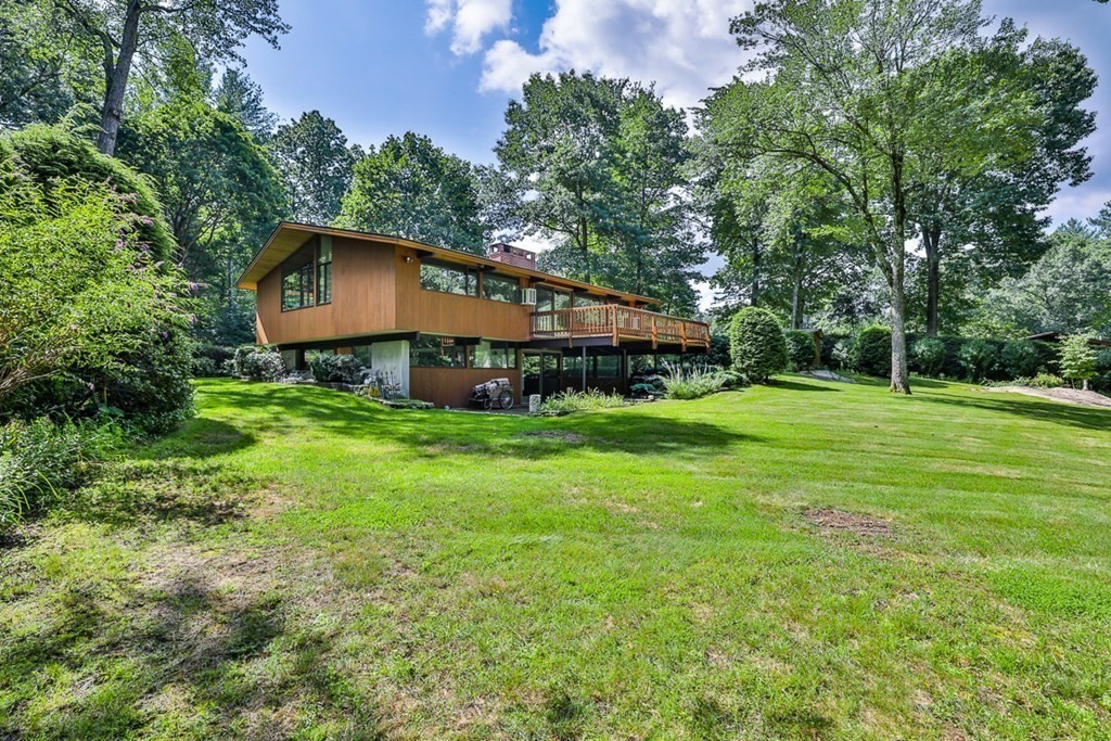 62 Woodside Road Harvard, MA 01451 - Photo 36 of 36 a front view of a house with garden