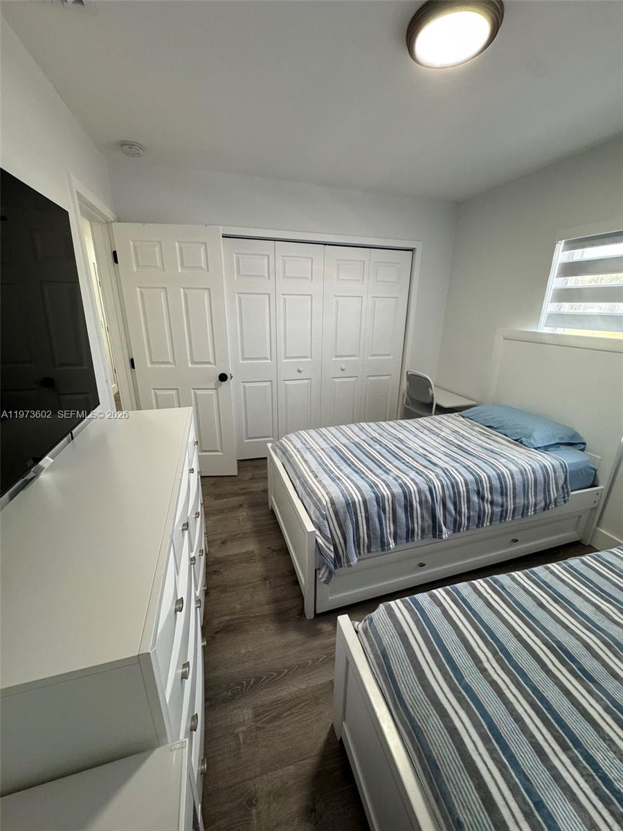 12534 Southwest 27th Street Miami, FL 33175 - Photo 34 of 49 a bedroom with bed and window