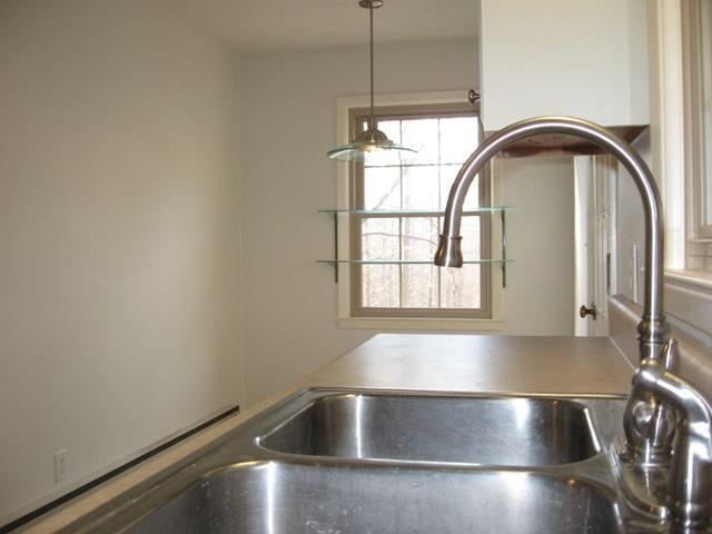 1627 Sequoya Way Seneca, SC 29672 - Photo 11 of 25 Gallery Image 11