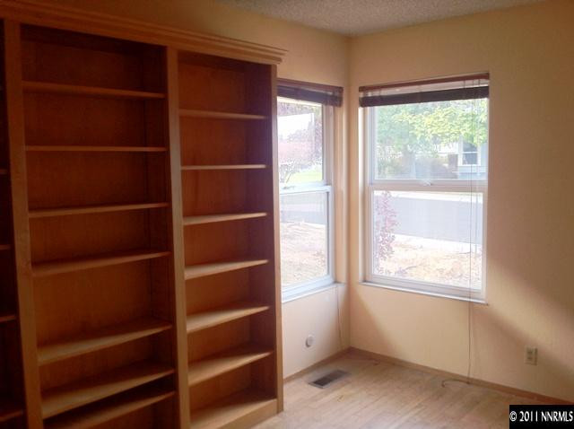 1990 Windsor Way Reno, NV 89503 - Photo 8 of 10 Photo 8