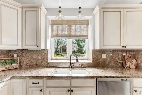 $425,000 | 16555 Birch Forest Drive, Wildwood, MO 63038