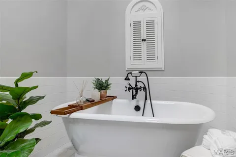 $425,000 | 16555 Birch Forest Drive, Wildwood, MO 63038