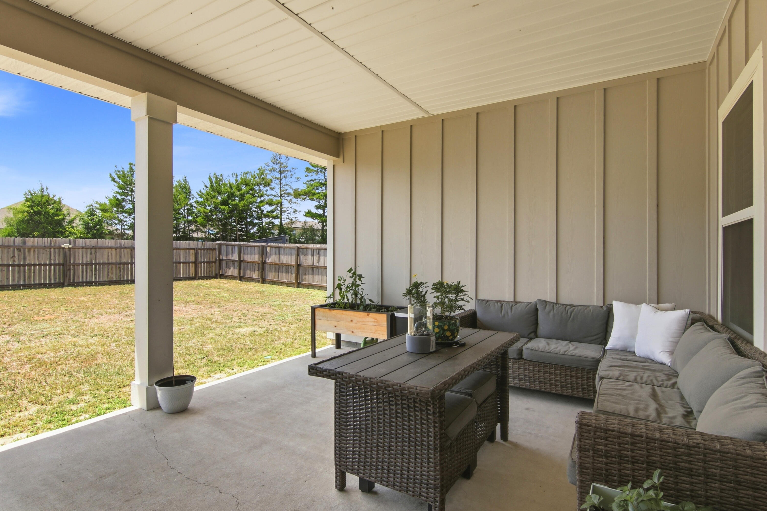 708 Quintana Street Crestview, FL 32539 - Photo 38 of 41 035_F8_708_Quintana_St