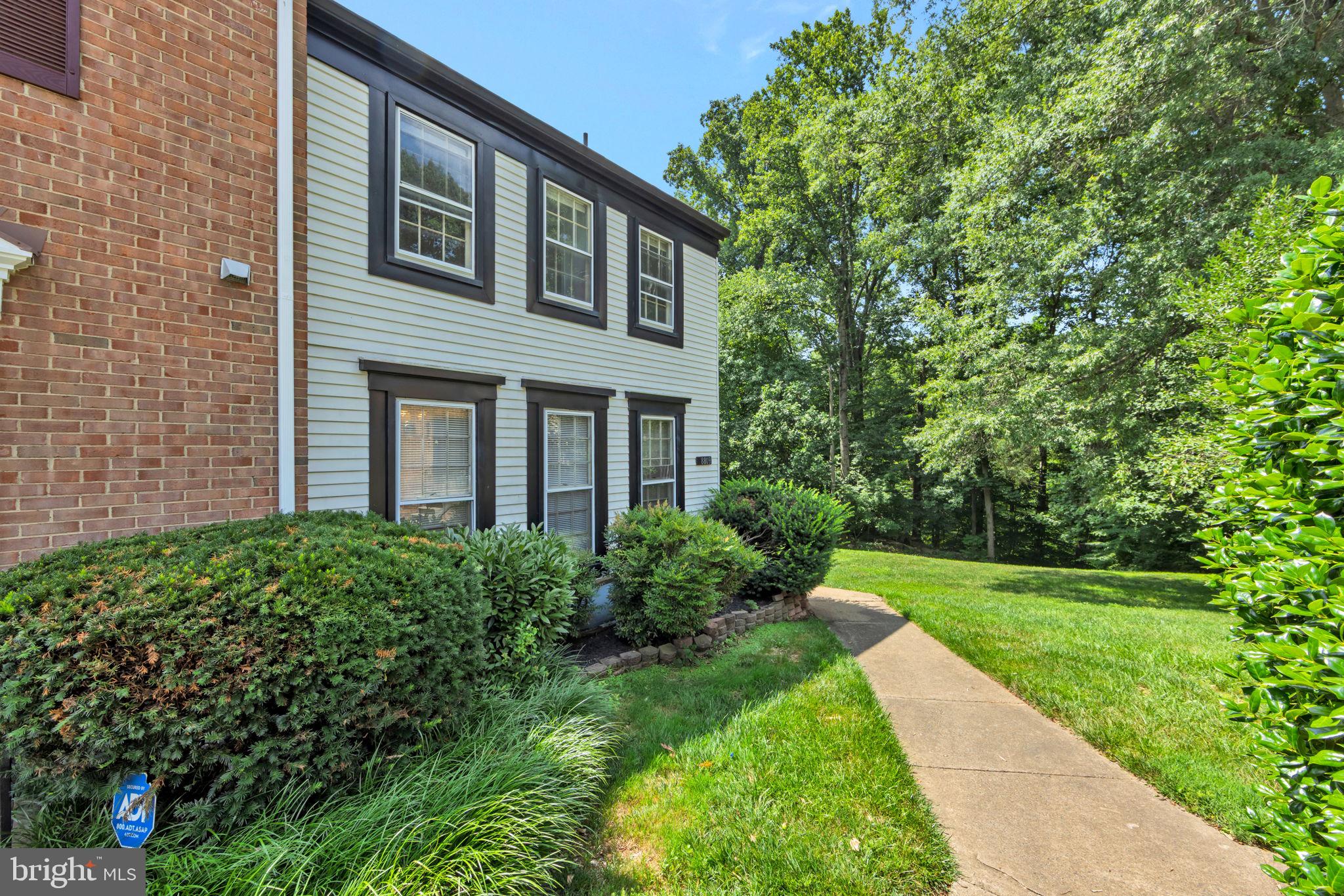8809 Surveyors Place Springfield, VA 22152 - Photo 2 of 25