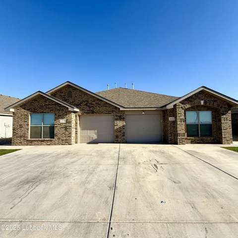 $1,399 | 2145 Kokomo Avenue, Unit B, Lubbock, TX 79407