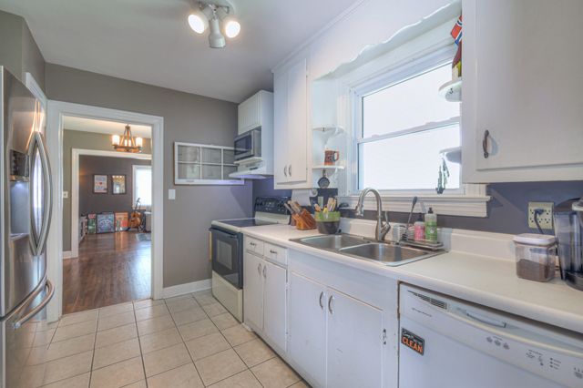 $349,000 | 208 Walnut Hill Drive, Nashville, TN 37214