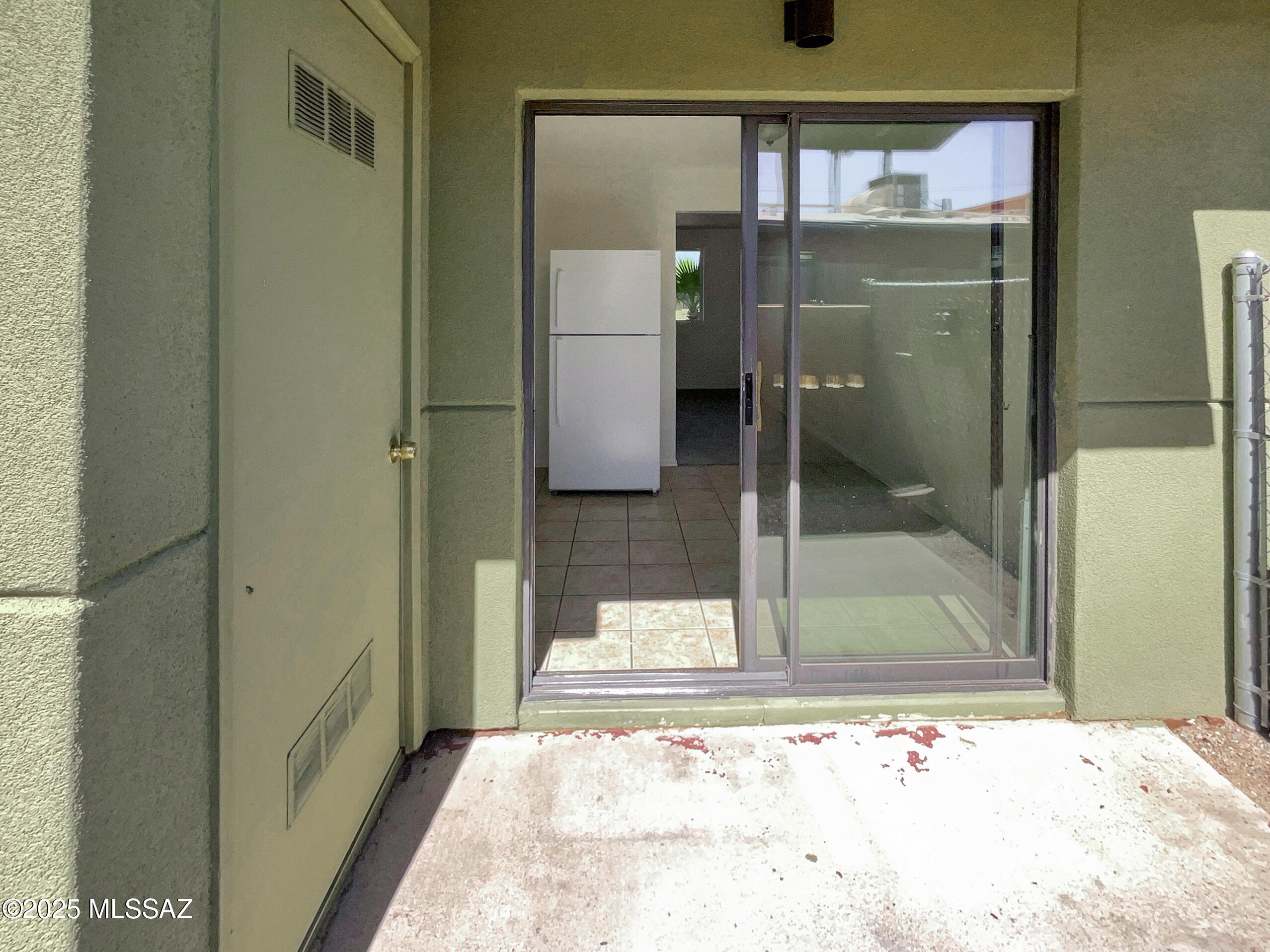 350 North Silverbell Road, Unit 8 Tucson, AZ 85745 - Photo 9 of 19