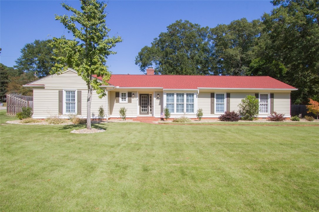 1111 Greenacres Anderson, SC 29621 - Photo 1 of 22
