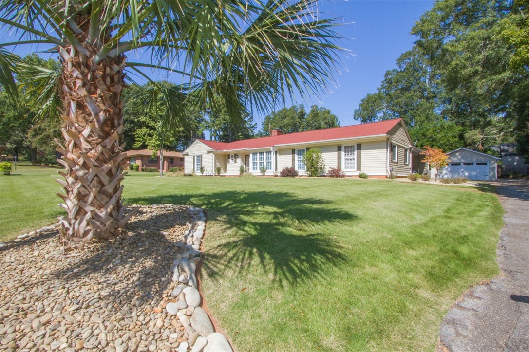 1111 Greenacres Anderson, SC 29621 - Photo 2 of 22