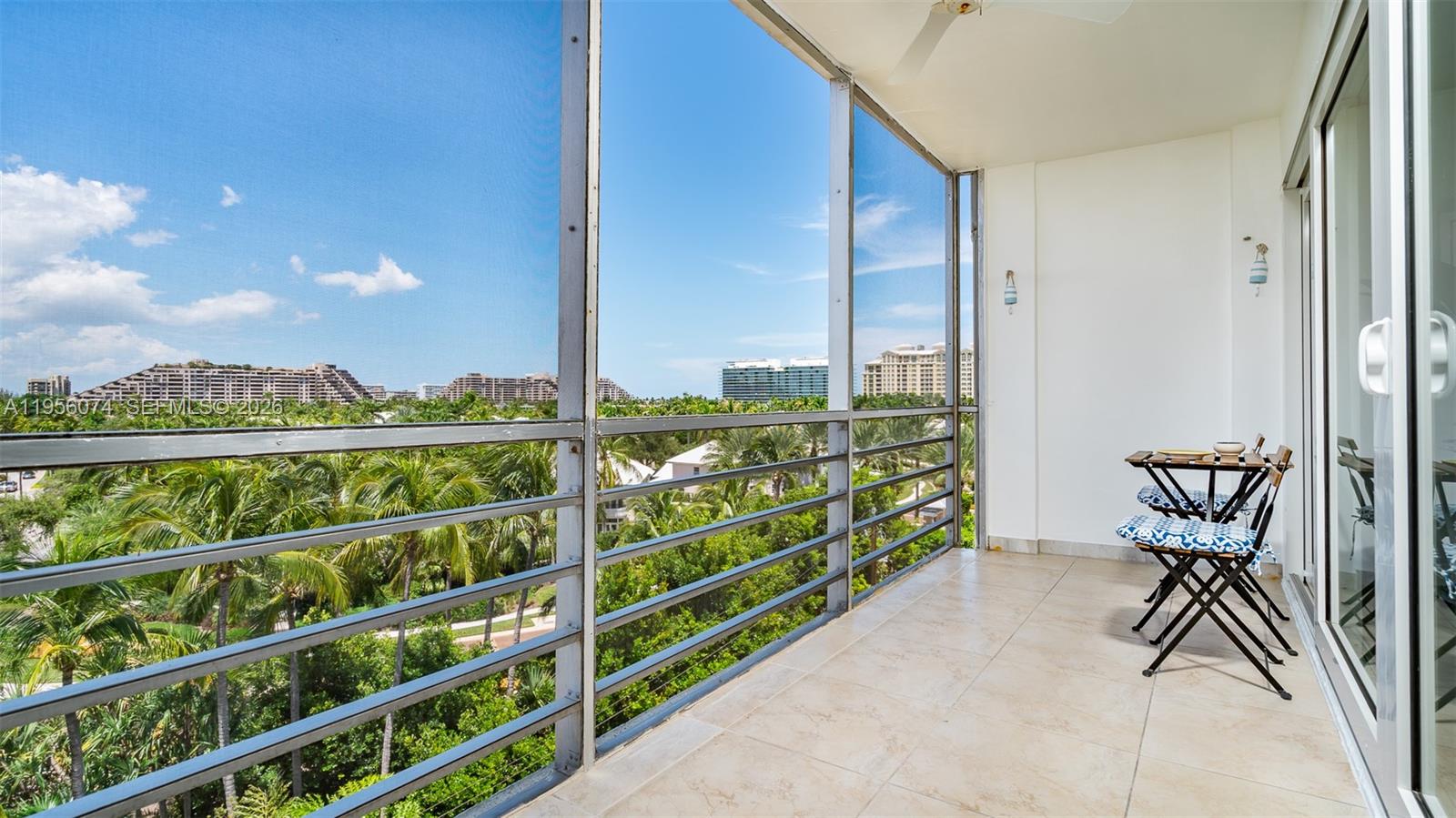 555 Crandon Boulevard, Unit 71 Key Biscayne, FL 33149 - Photo 3 of 15