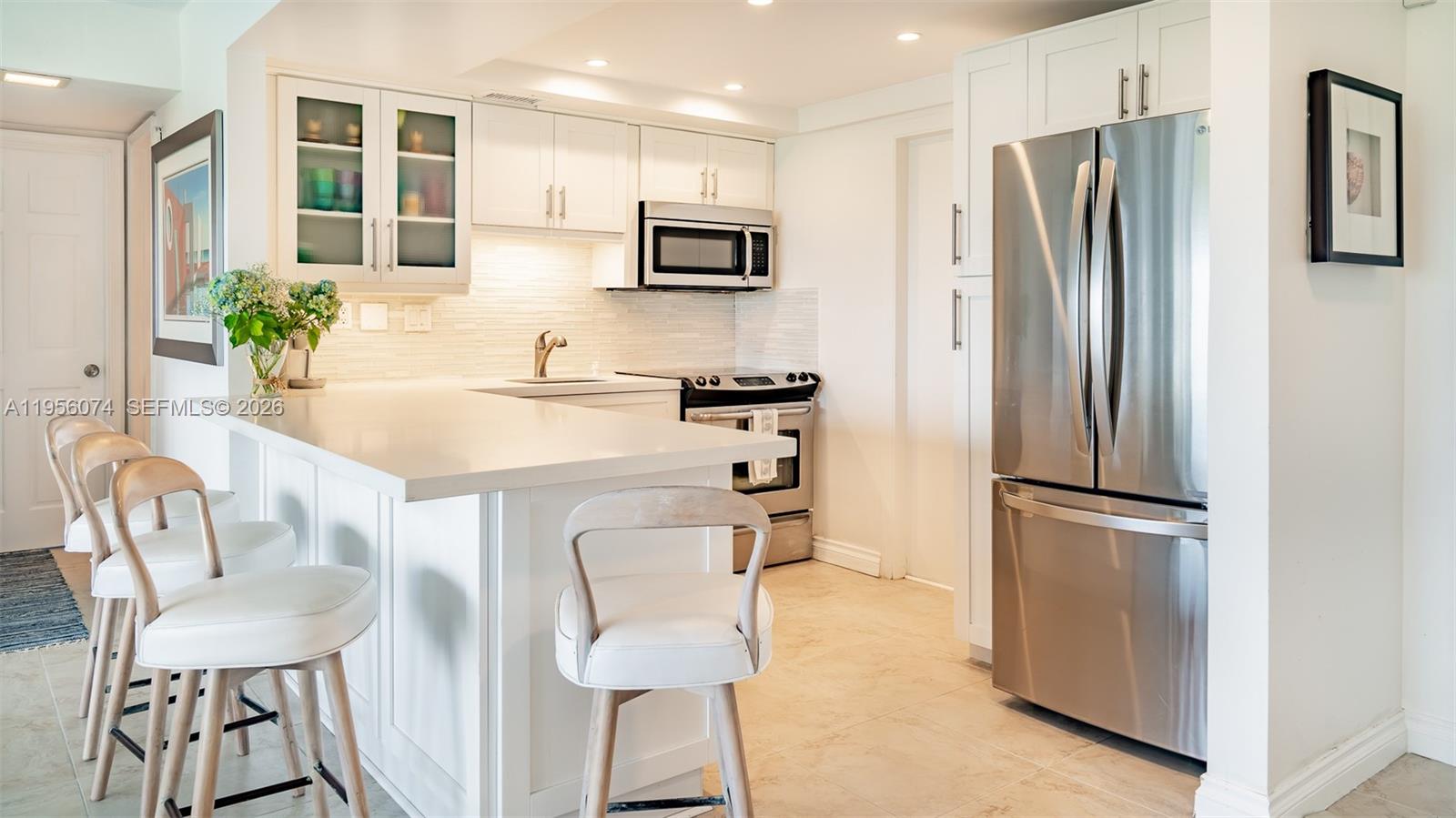 555 Crandon Boulevard, Unit 71 Key Biscayne, FL 33149 - Photo 6 of 15