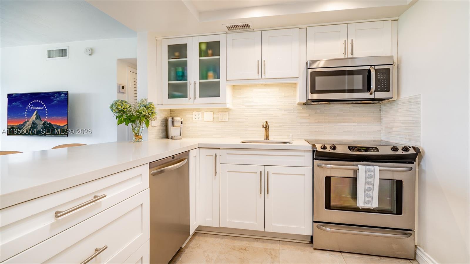 555 Crandon Boulevard, Unit 71 Key Biscayne, FL 33149 - Photo 7 of 15