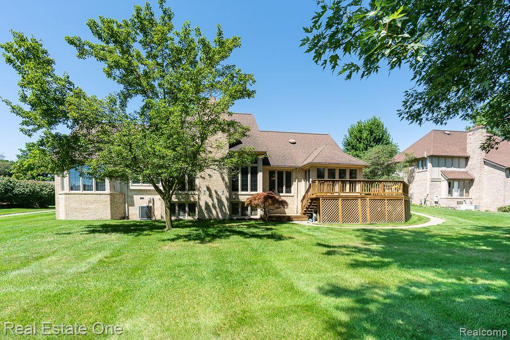 4892 Rivers Edge Drive Troy, MI 48098 - Photo 40 of 58
