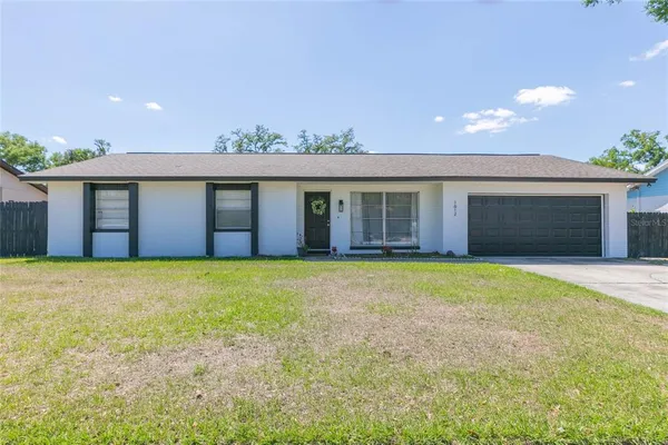 $2,500 | 1612 Berkshire Drive, Brandon, FL 33511
