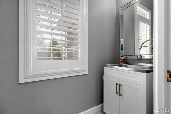 $1,375,000 | 1479 Country Lake Estates Drive, Chesterfield, MO 63005