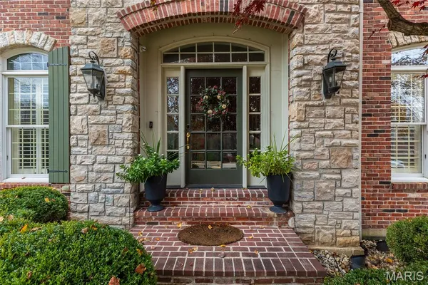 $1,375,000 | 1479 Country Lake Estates Drive, Chesterfield, MO 63005