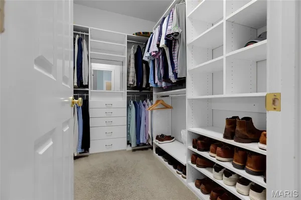 $1,375,000 | 1479 Country Lake Estates Drive, Chesterfield, MO 63005