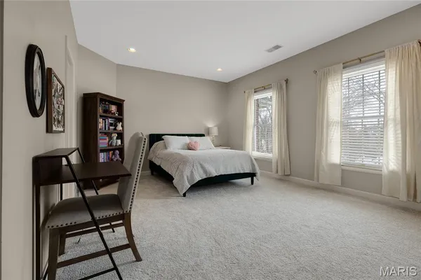 $1,375,000 | 1479 Country Lake Estates Drive, Chesterfield, MO 63005