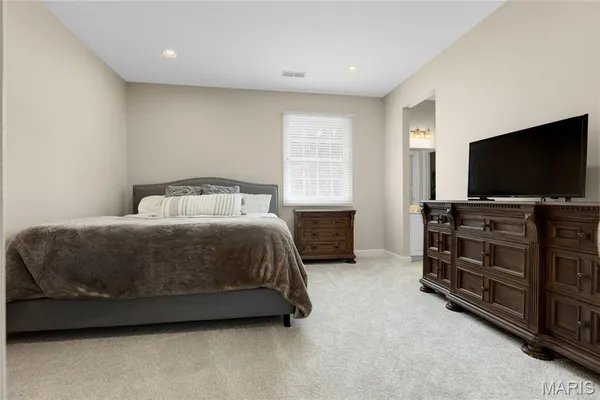 $1,375,000 | 1479 Country Lake Estates Drive, Chesterfield, MO 63005