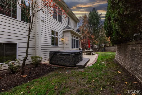 $1,375,000 | 1479 Country Lake Estates Drive, Chesterfield, MO 63005