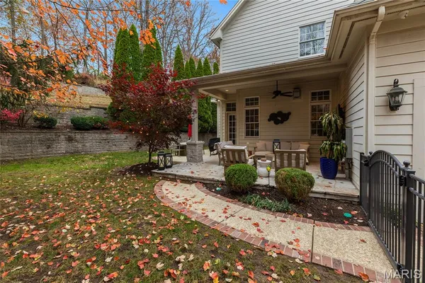 $1,375,000 | 1479 Country Lake Estates Drive, Chesterfield, MO 63005