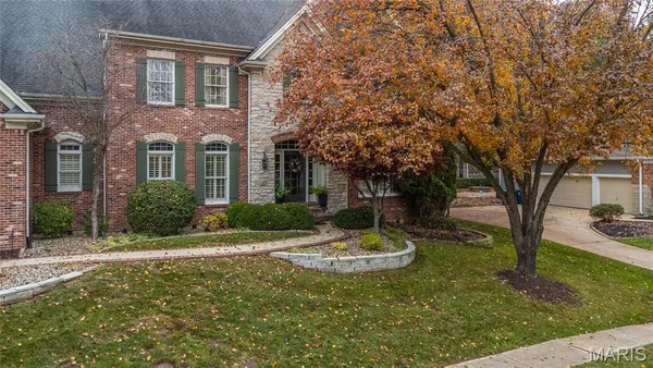 $1,375,000 | 1479 Country Lake Estates Drive, Chesterfield, MO 63005