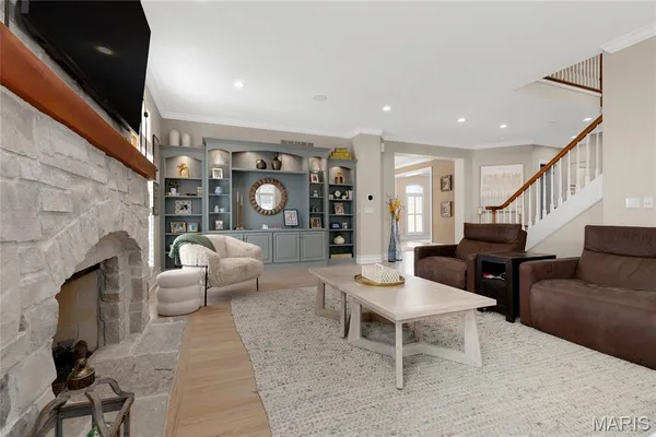 $1,375,000 | 1479 Country Lake Estates Drive, Chesterfield, MO 63005