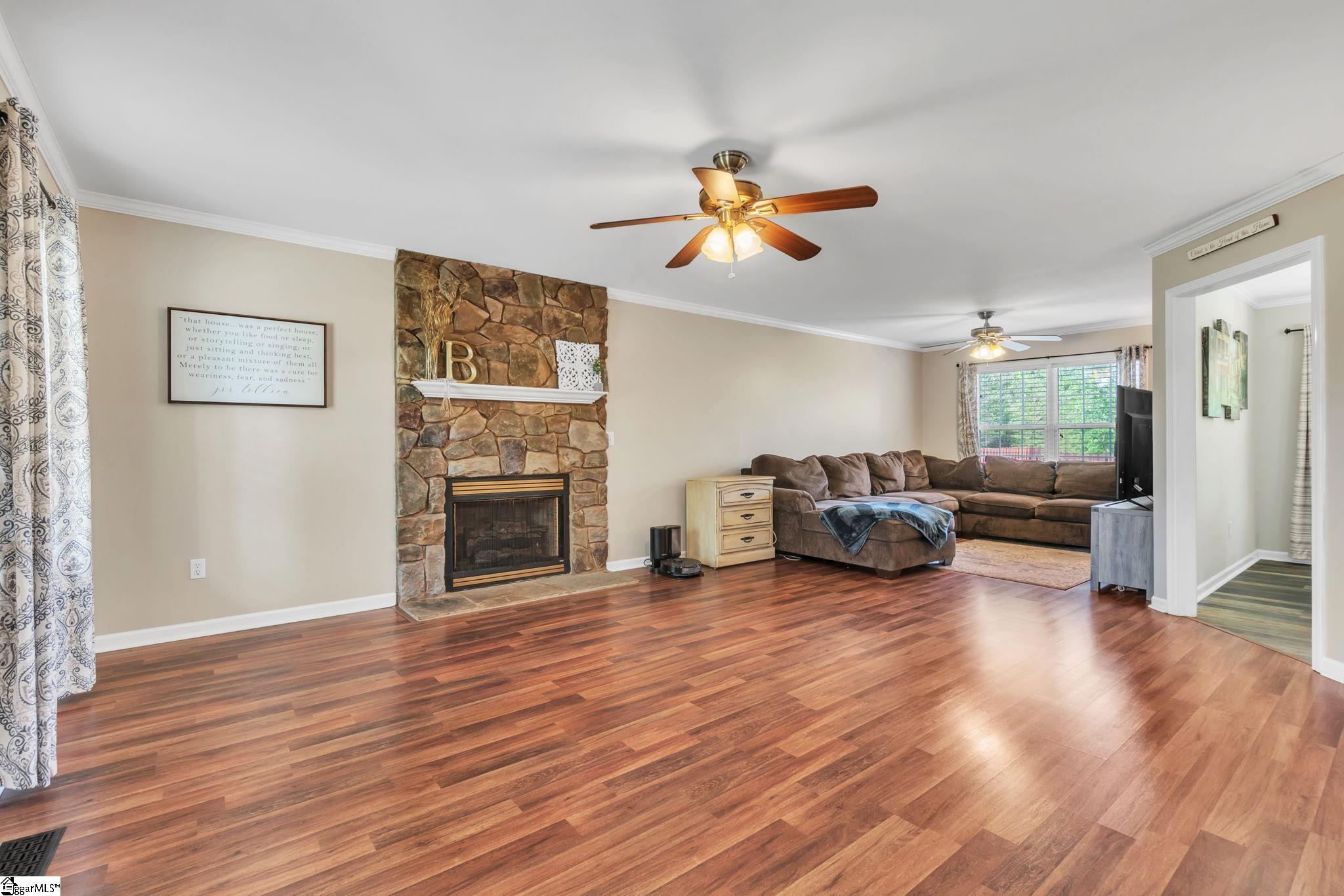 655 Jordan Creek Road Inman, SC 29349 - Photo 3 of 27