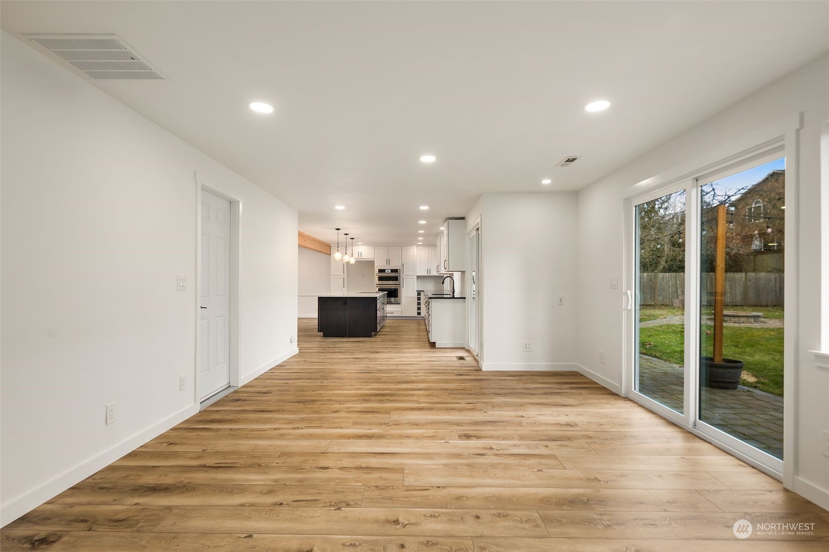 17107 30th Drive Southeast Bothell, WA 98012 - Photo 12 of 31 Gallery Image 12