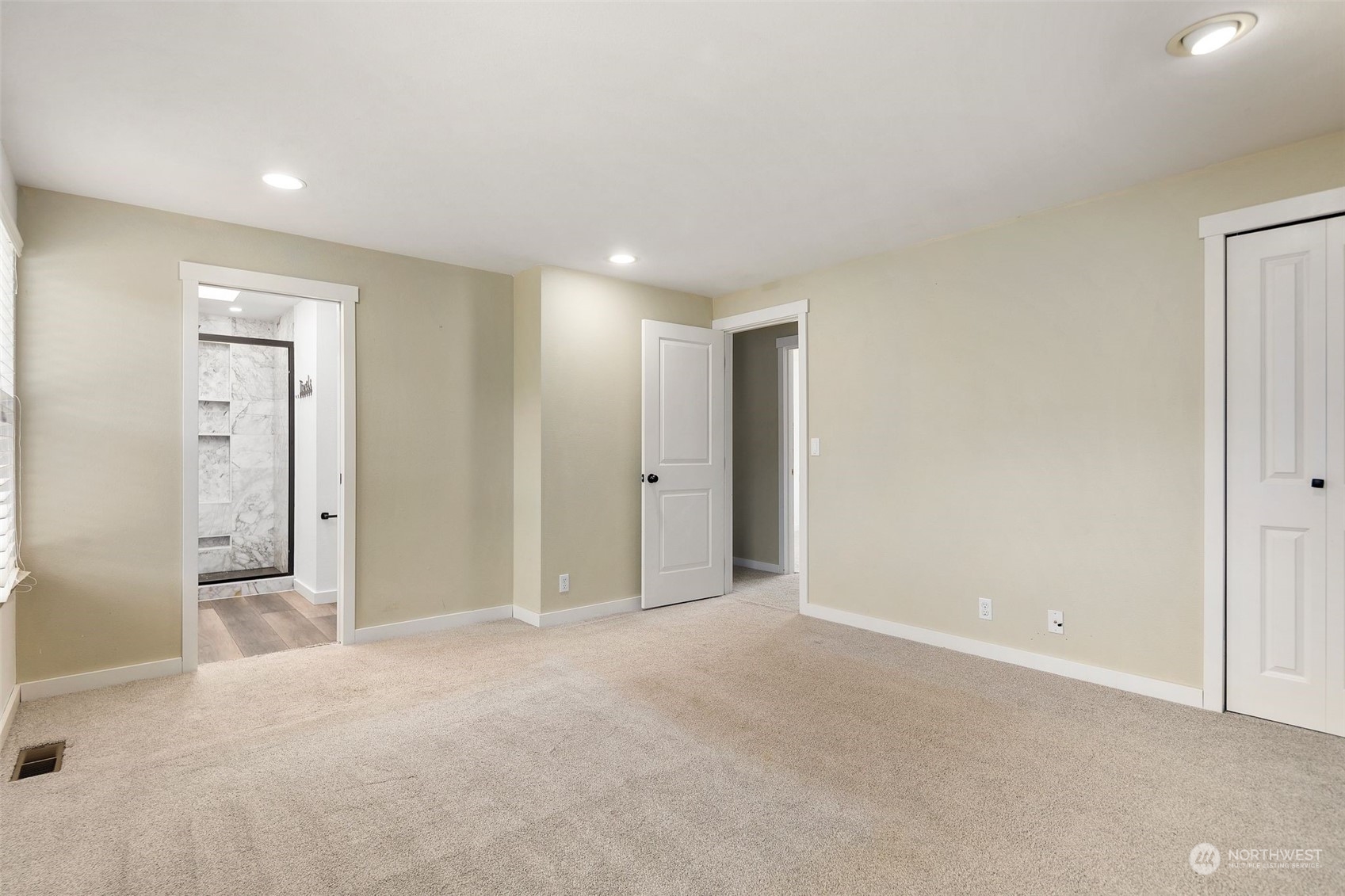 17107 30th Drive Southeast Bothell, WA 98012 - Photo 23 of 31 Gallery Image 23