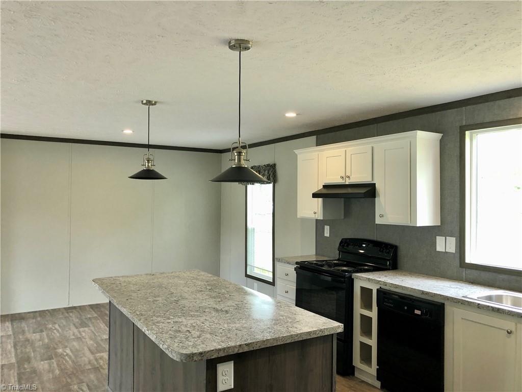 253 Melton Road Elkin, NC 28621 - Photo 18 of 26 Gallery Image 18
