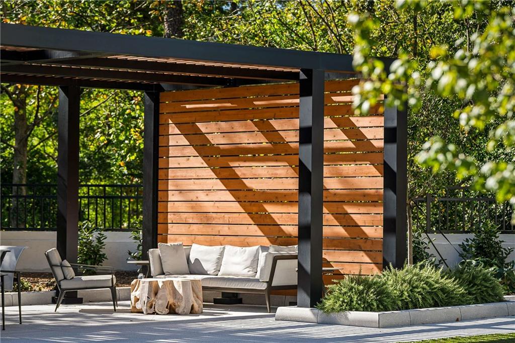 2660 Peachtree Road Northwest, Unit 32B Atlanta, GA 30305 - Photo 30 of 45