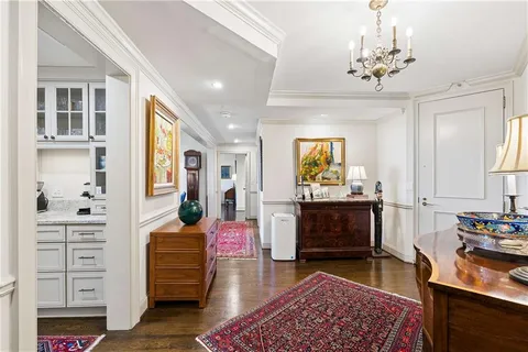 $649,000 | 2660 Peachtree Road Northwest, Unit 32B, Atlanta, GA 30305