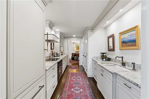 $649,000 | 2660 Peachtree Road Northwest, Unit 32B, Atlanta, GA 30305