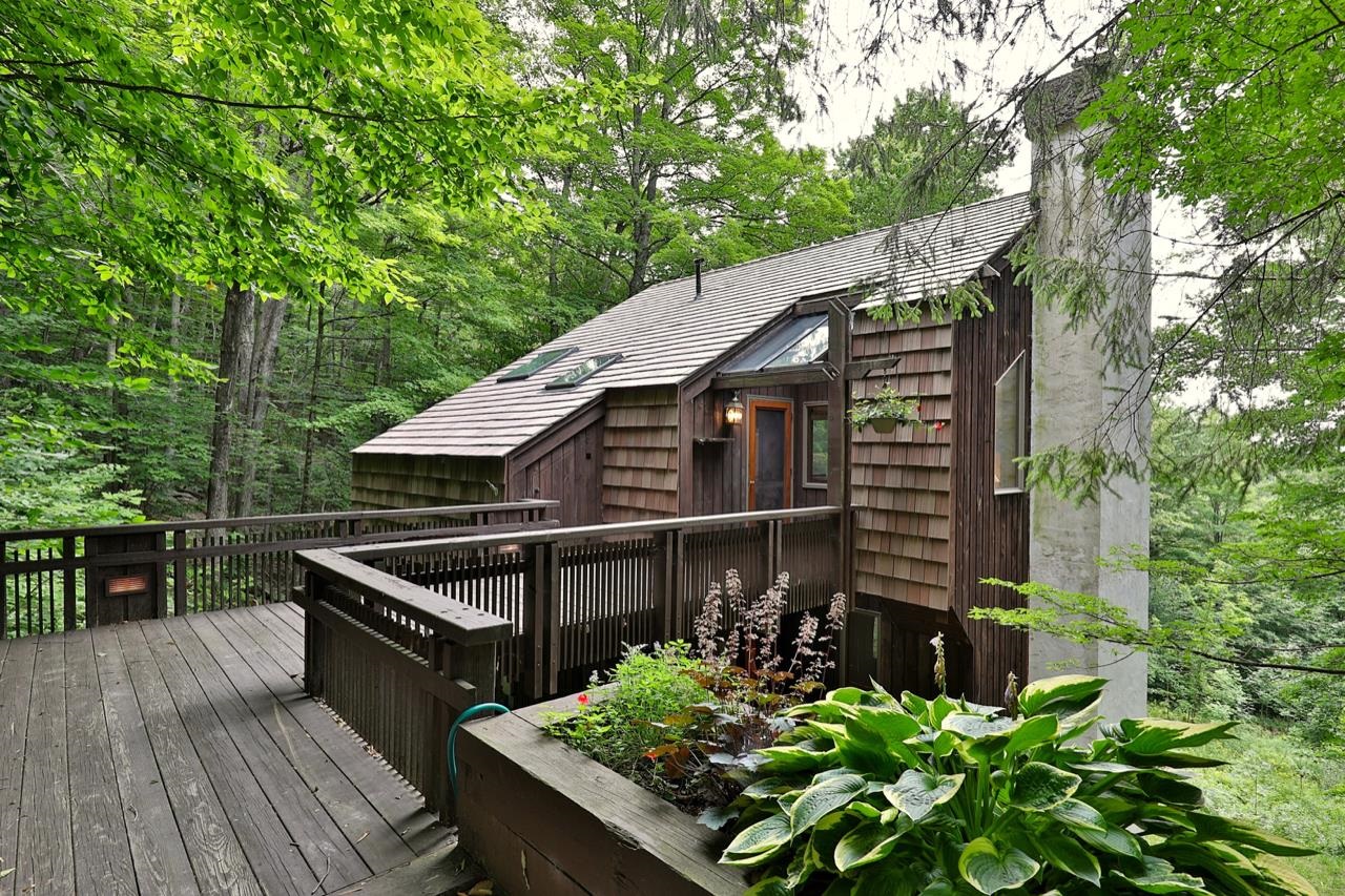 966 Salt Ash Road, Unit 324 Plymouth, VT 05056 - Photo 1 of 35 Gallery Image 1