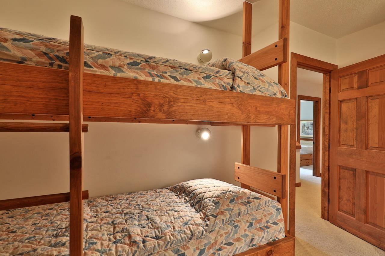 966 Salt Ash Road, Unit 324 Plymouth, VT 05056 - Photo 20 of 35 Gallery Image 20